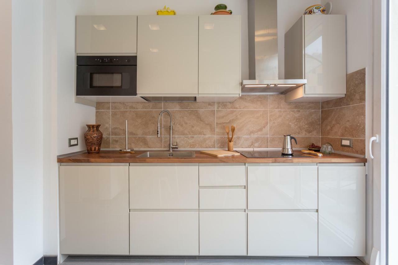 Le Stanze Di Carla! Bagno Privato, Cucina In Comune Florença Exterior foto