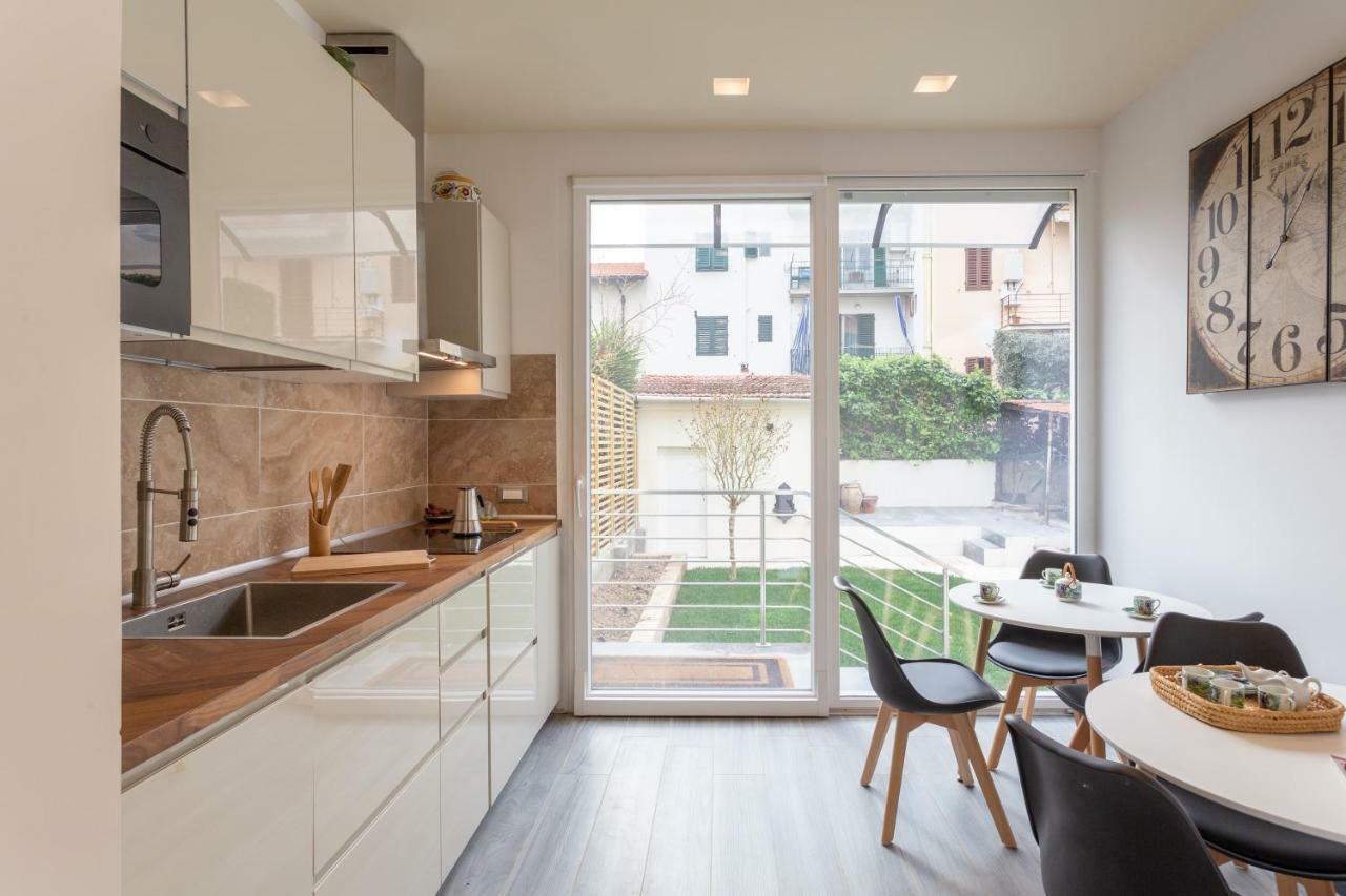Le Stanze Di Carla! Bagno Privato, Cucina In Comune Florença Exterior foto