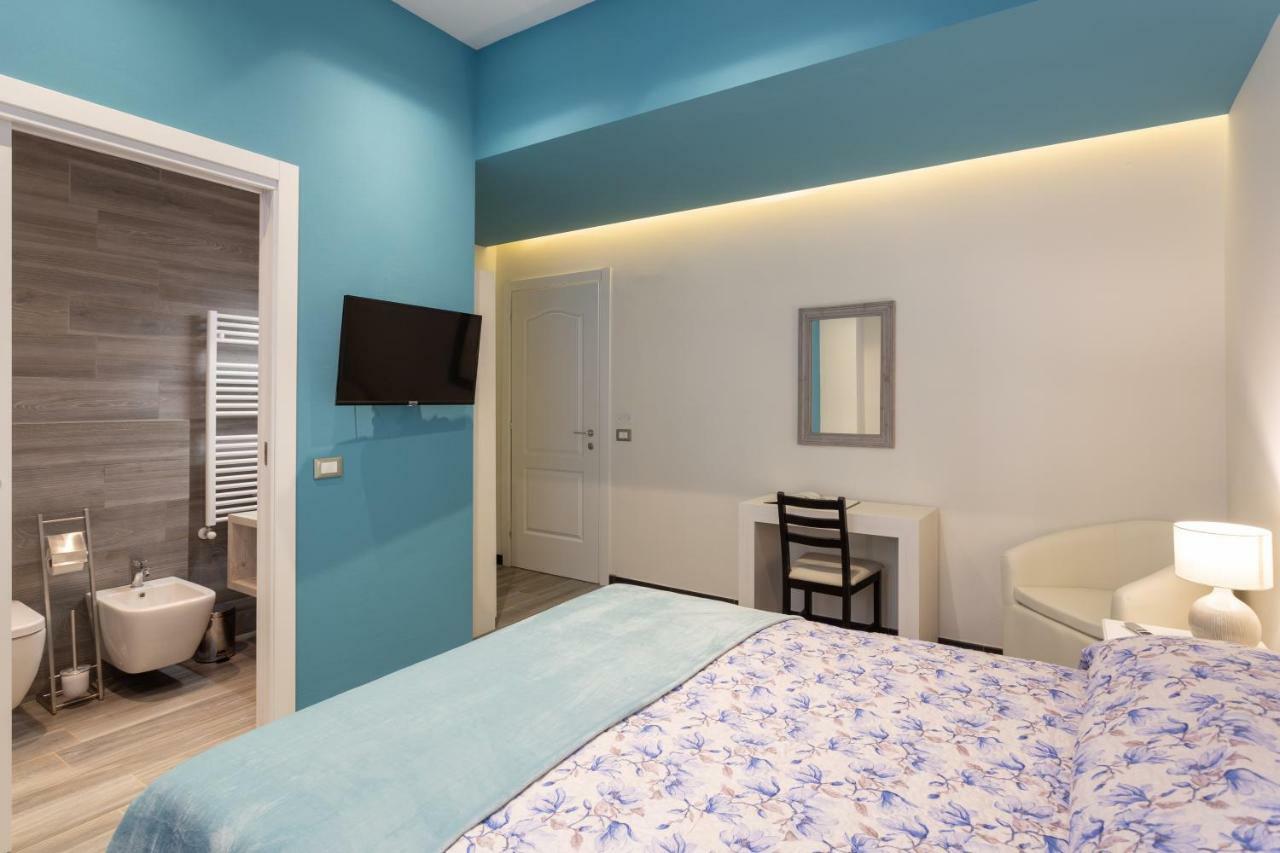 Le Stanze Di Carla! Bagno Privato, Cucina In Comune Florença Exterior foto